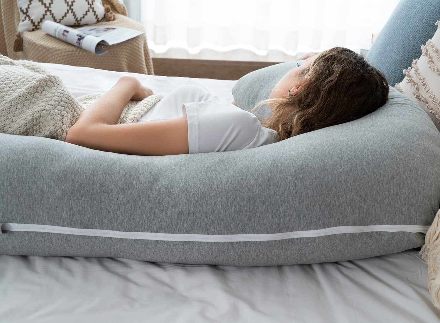 "Luxurious L-Shaped Body Pregnancy Pillow for Ultimate Comfort and Support during Pregnancy and Side Sleeping"